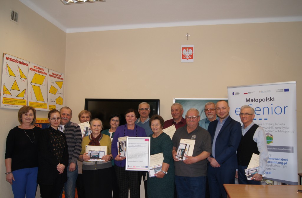 -> MAŁOPOLSKI e-SENIOR