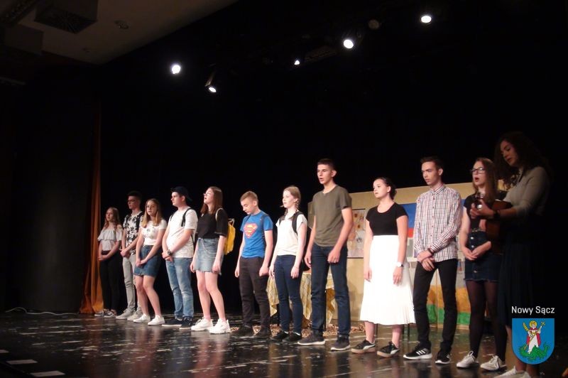 -> PRZEBUDZENIE-SPEKTAKL PROFILAKTYCZNY