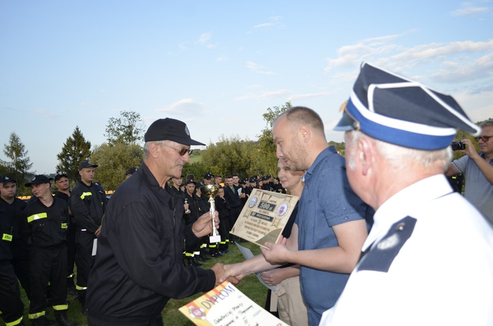 -> GMINNE ZAWODY SPORTOWO-POŻARNICZE