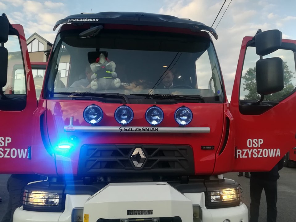 -> NOWY SAMOCHÓD DLA OSP PRZYSZOWA