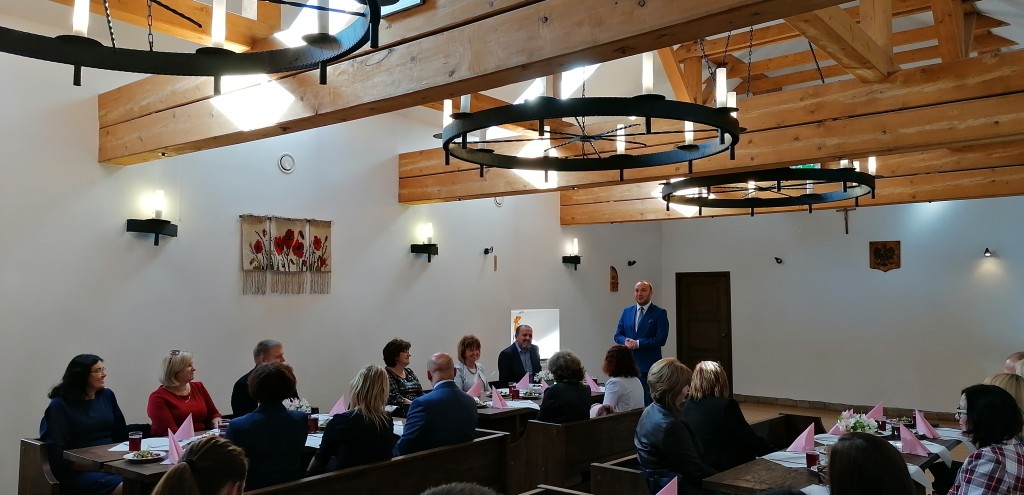 -> DZIEŃ EDUKACJI NARODOWEJ